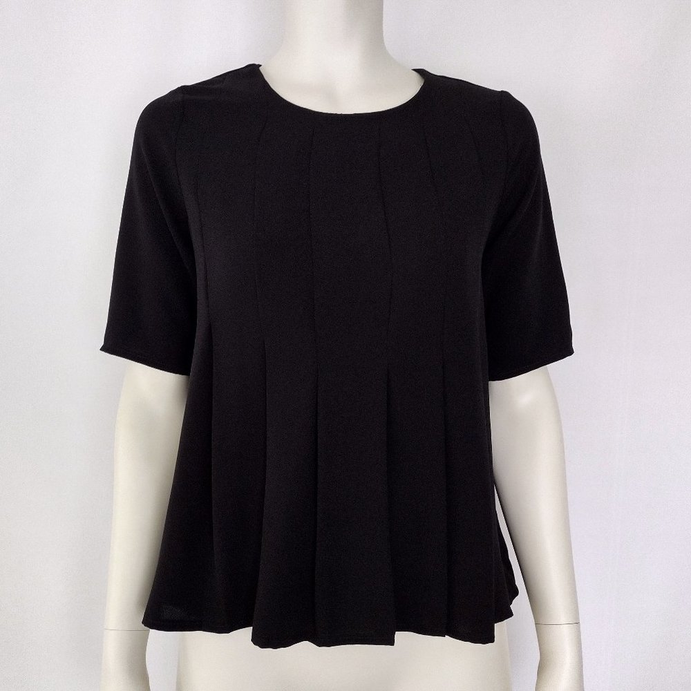 High Street Black Pleated Half Sleeve Blouse